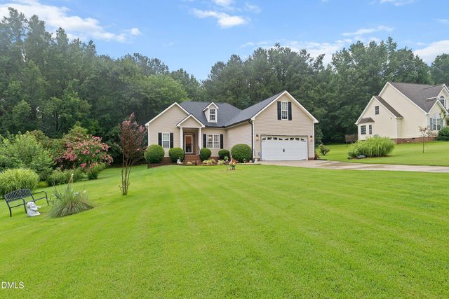 128 Redbud Drive, Clayton, NC 27520