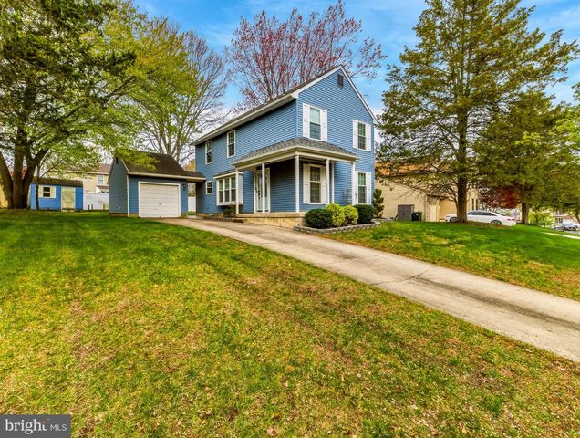 19 BROOKVIEW DR, Mantua, NJ 08051