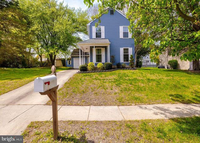 19 BROOKVIEW DR, Mantua, NJ 08051