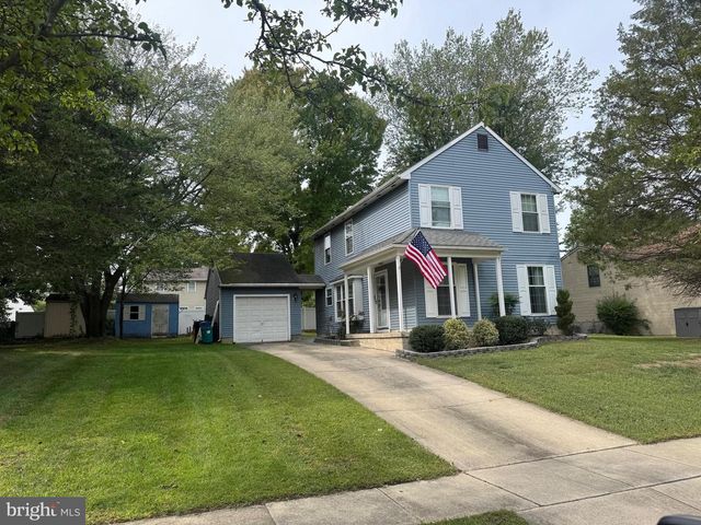 19 BROOKVIEW DR, Mantua, NJ 08051