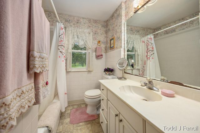 3456 Senora Avenue SE, Grand Rapids, MI 49508