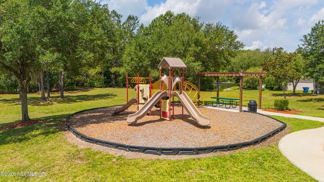 12101 ALEXANDRA Drive, Jacksonville, FL 32218