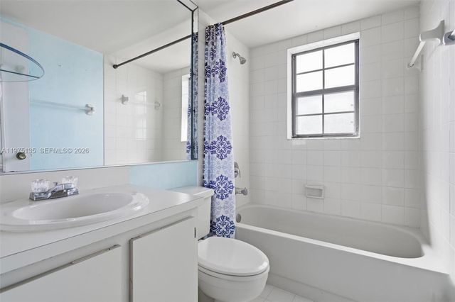 12253 SW 16th Ter 108-M, Miami, FL 33175