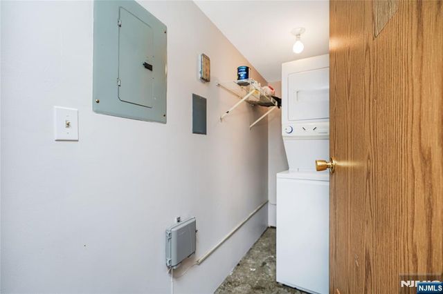 390 Gorge Road 402, Cliffside Park, NJ 07010