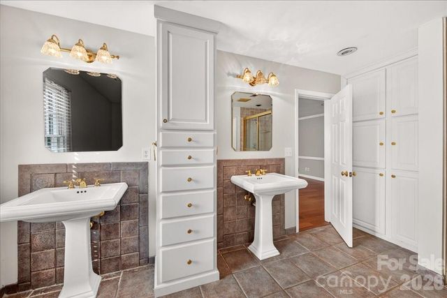 4509 Mullens Ford Road, Charlotte, NC 28226