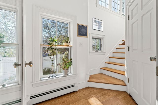 12 Bennett Street, Manchester, MA 01944