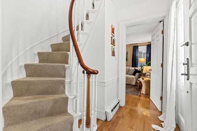 12 Bennett Street, Manchester, MA 01944
