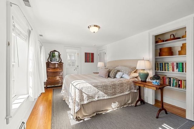 12 Bennett Street, Manchester, MA 01944