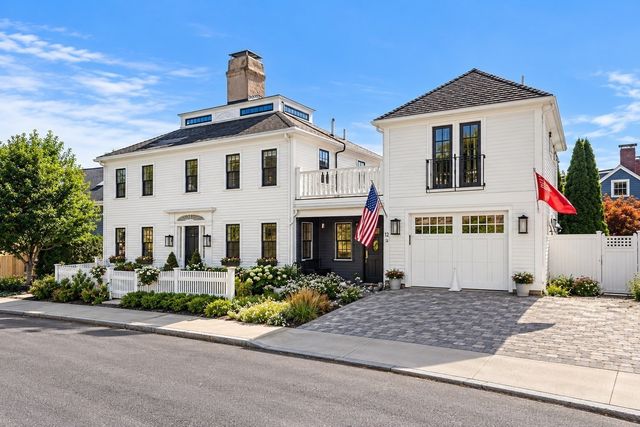 12 Bennett Street, Manchester, MA 01944