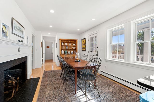 12 Bennett Street, Manchester, MA 01944