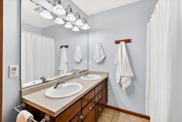 1287 Enterprise Drive, Verona, WI 53593