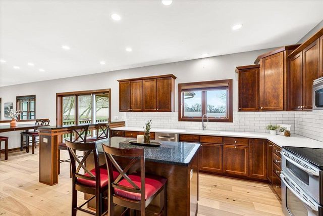 1287 Enterprise Drive, Verona, WI 53593