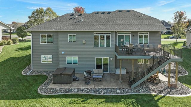 6951 170th Trail NW, Anoka, MN 55303