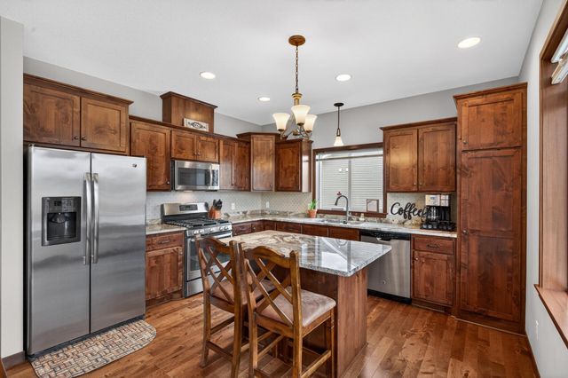 6951 170th Trail NW, Anoka, MN 55303