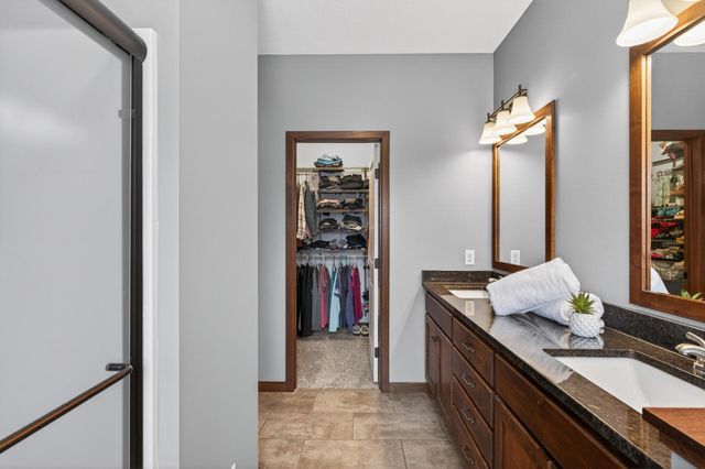 6951 170th Trail NW, Anoka, MN 55303