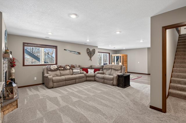 6951 170th Trail NW, Anoka, MN 55303