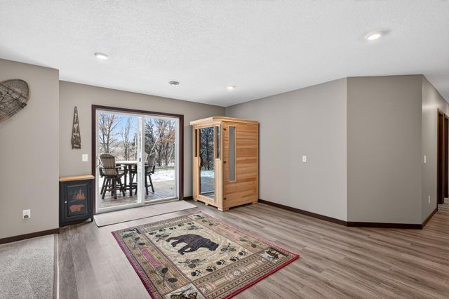 6951 170th Trail NW, Anoka, MN 55303