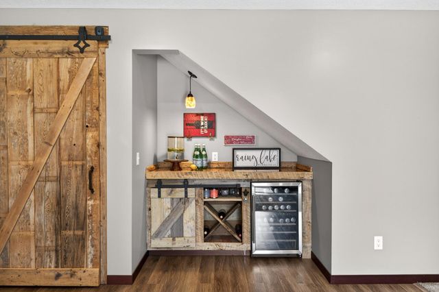 6951 170th Trail NW, Anoka, MN 55303