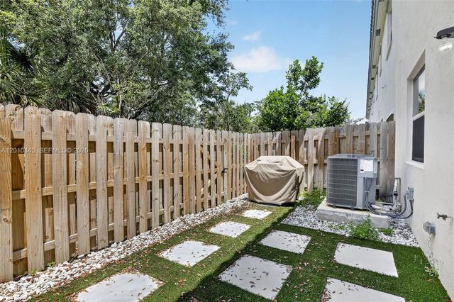 2691 NW 55th Way, Lauderhill, FL 33313
