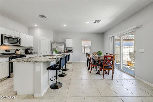 19349 W COOLIDGE Street, Litchfield Park, AZ 85340