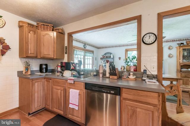 795 JOHN BROWN FARM RD, Harpers Ferry, WV 25425