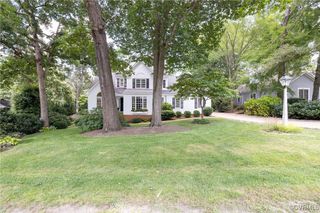 5716 Woodburn Rd, Richmond, VA 23225