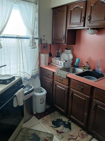 14629 Wisconsin Street, Detroit, MI 48238