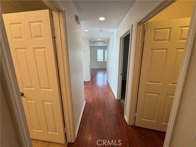 22219 Trinity Place, Saugus (santa Clarita), CA 91390