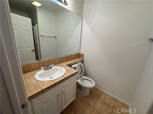 22219 Trinity Place, Saugus (santa Clarita), CA 91390