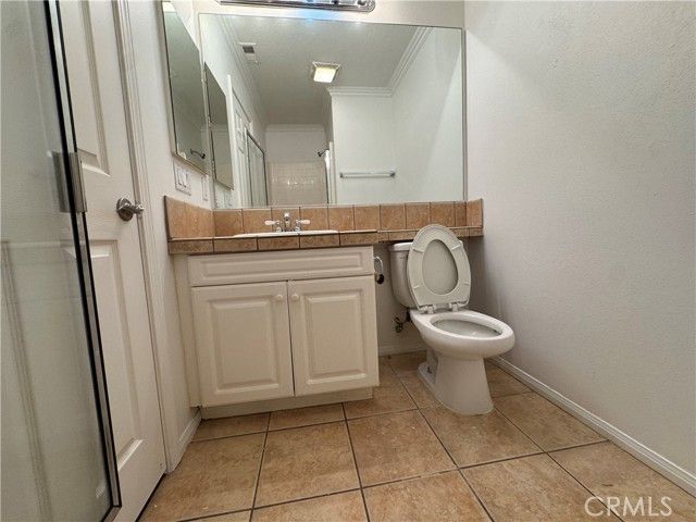 22219 Trinity Place, Saugus (santa Clarita), CA 91390