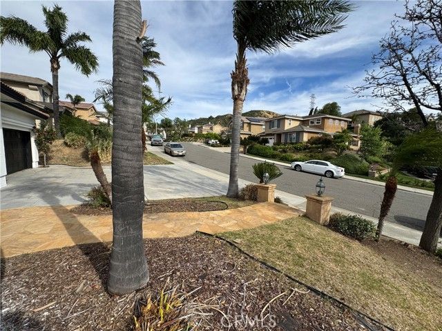 22219 Trinity Place, Saugus (santa Clarita), CA 91390