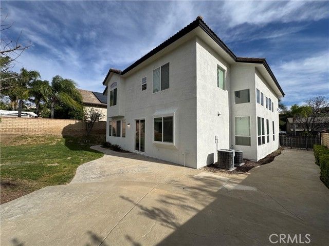 22219 Trinity Place, Saugus (santa Clarita), CA 91390