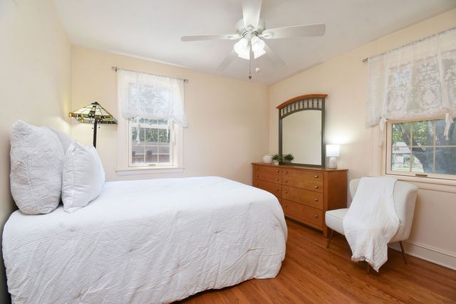 7257 W Fitch Avenue, Chicago, IL 60631