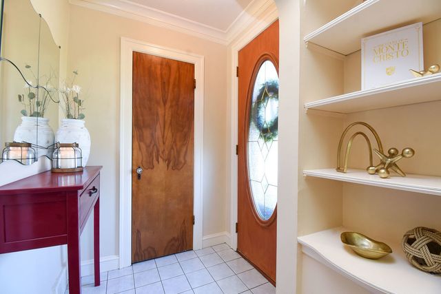 7257 W Fitch Avenue, Chicago, IL 60631