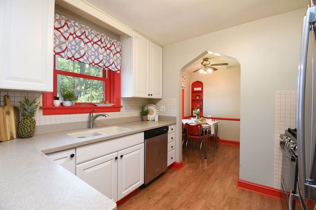 7257 W Fitch Avenue, Chicago, IL 60631