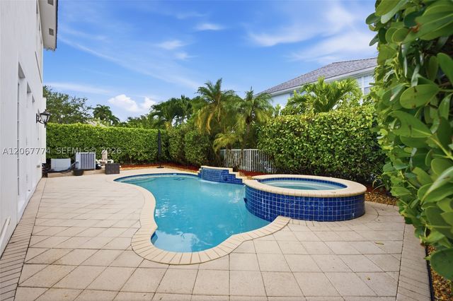 1419 SW 21st Ct, Fort Lauderdale, FL 33315
