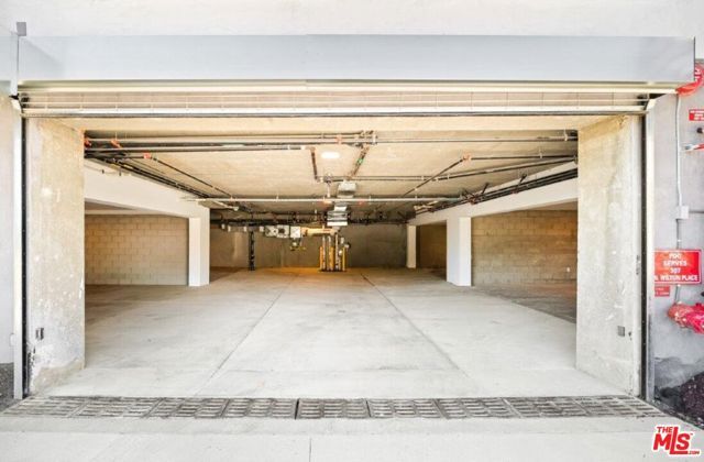 307 N Wilton Place 101, Los Angeles, CA 90004