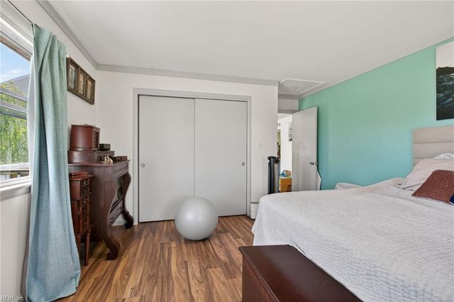 1309 Dandy Loop RD, Yorktown, VA 23692
