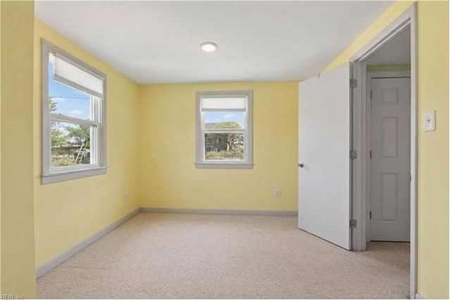1309 Dandy Loop RD, Yorktown, VA 23692