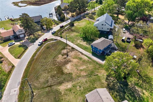 1309 Dandy Loop RD, Yorktown, VA 23692