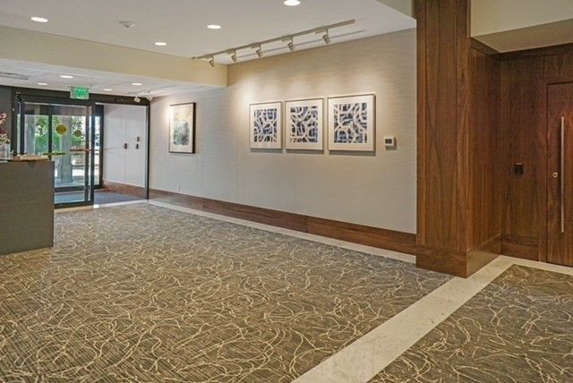 6 Whittier Pl 8F, Boston, MA 02114