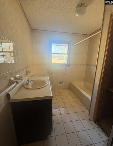 1008 Elizabeth Cofield Road, Hopkins, SC 29061