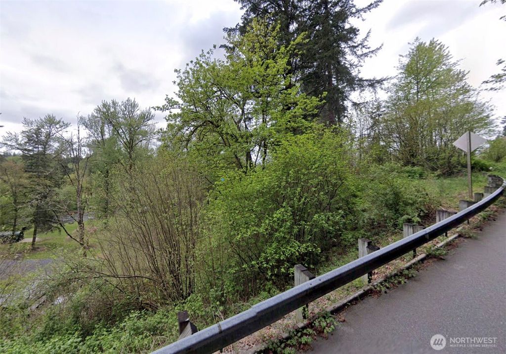 21999 Dorre Don Way SE, Maple Valley, WA 98038