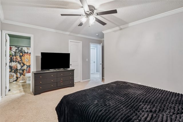 3401 Poplar Drive SW, Bondurant, IA 50035