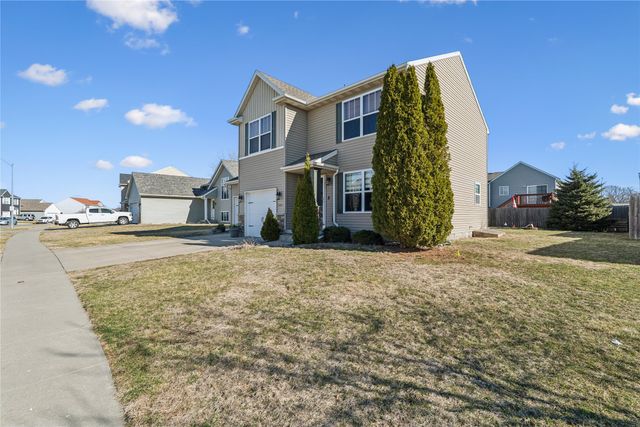 3401 Poplar Drive SW, Bondurant, IA 50035