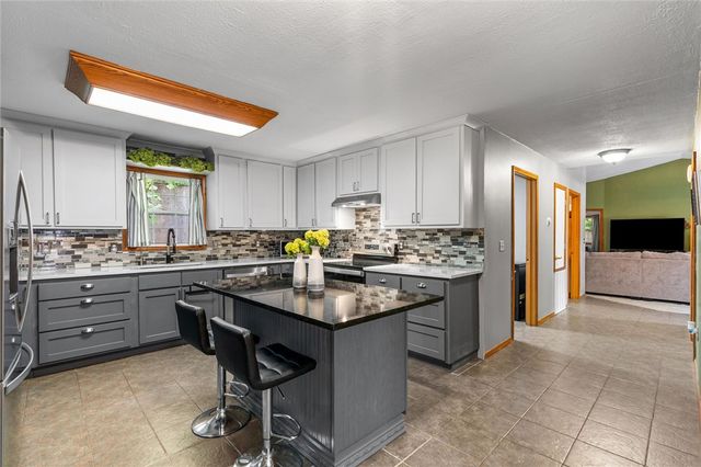 16969 Posy Mountain Road, Rogers, AR 72756