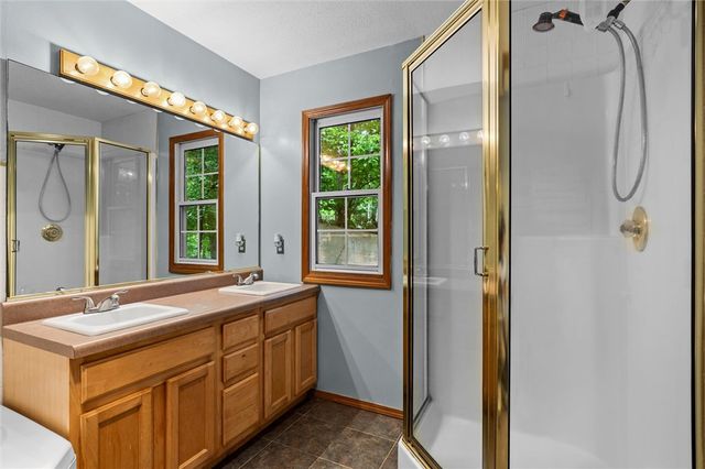 16969 Posy Mountain Road, Rogers, AR 72756