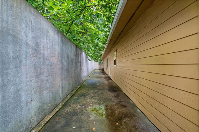16969 Posy Mountain Road, Rogers, AR 72756