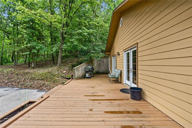 16969 Posy Mountain Road, Rogers, AR 72756