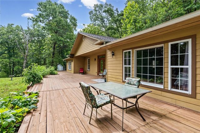 16969 Posy Mountain Road, Rogers, AR 72756